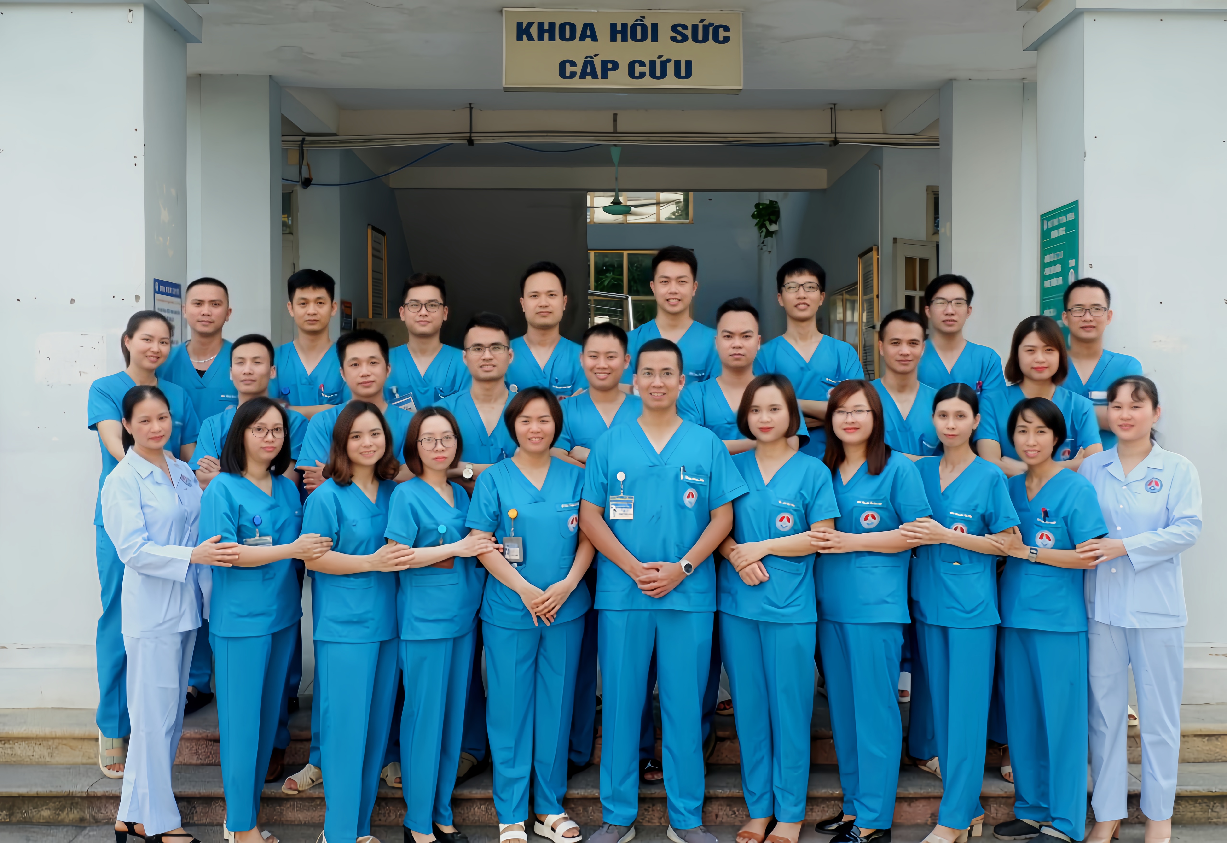Kỷ niệm 9 năm ngày thành lập Khoa Hồi sức cấp cứu – Bệnh viện Phổi Hải Dương.