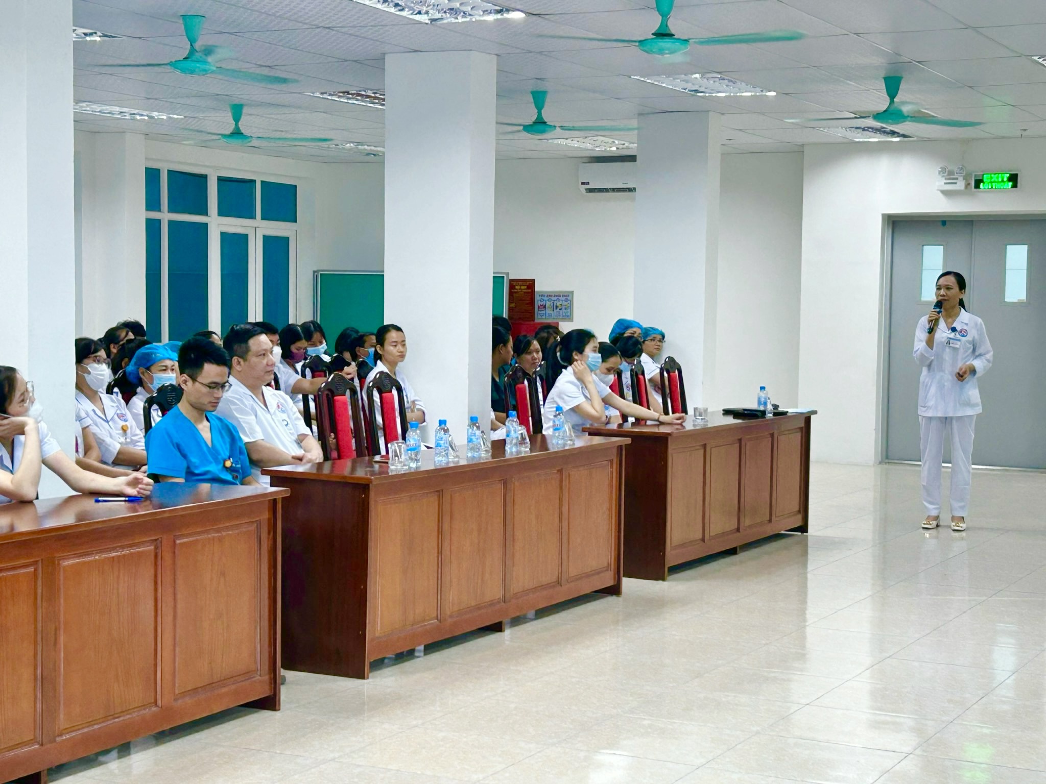 Bệnh viện Phổi Hải Dương tổ chức tập huấn về An toàn truyền máu