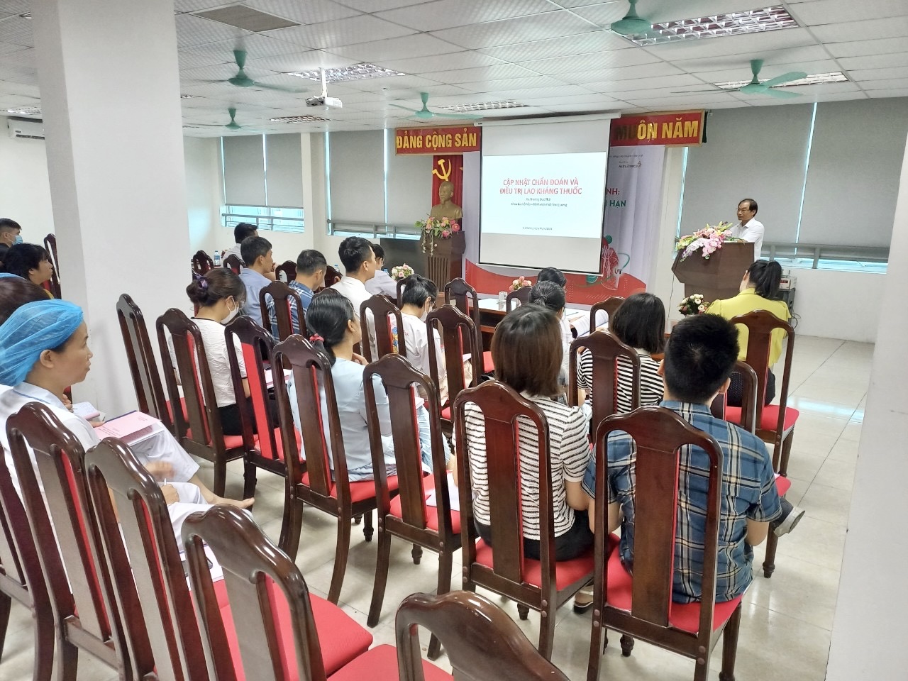 Bệnh viện Phổi Hải Dương tổ chức lớp tập huấn Triển khai thường quy phác đồ điều trị lao kháng thuốc mới (BPaLM/BPaL).