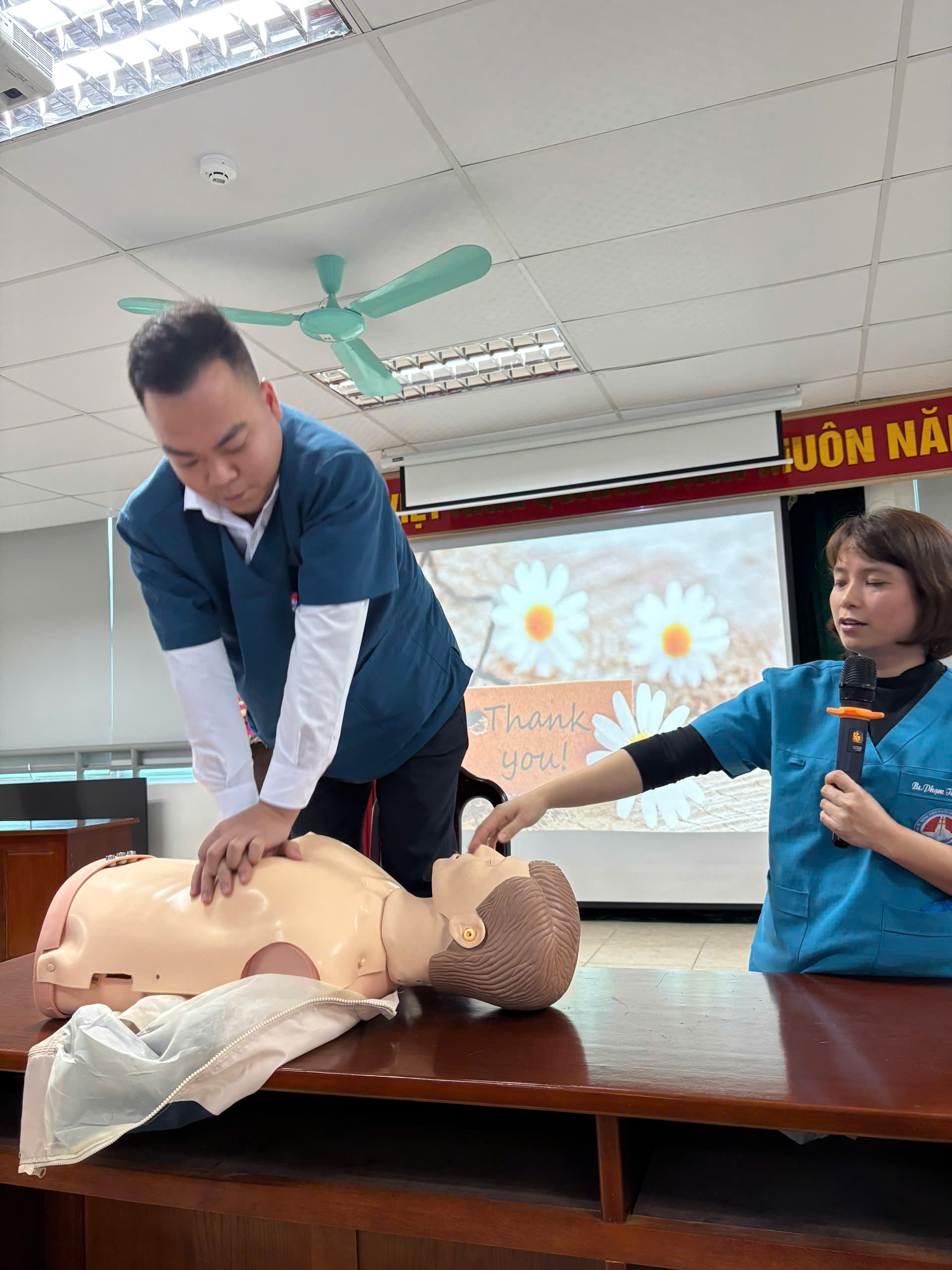 Bệnh viện Phổi Hải Dương tổ chức Chương trình cập nhật kiến thức y khoa liên tục năm 2025