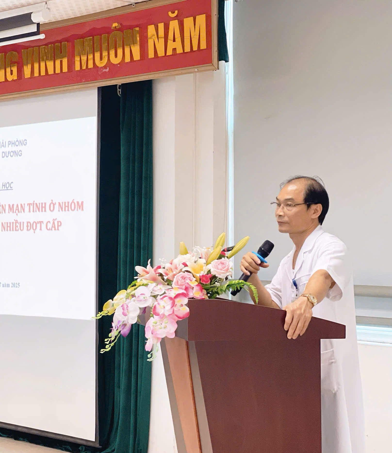 Bệnh viện Phổi Hải Dương tổ chức Hội thảo khoa học về Quản lý Bệnh phổi tắc nghẽn mạn tính ở bệnh nhân có nhiều đợt cấp